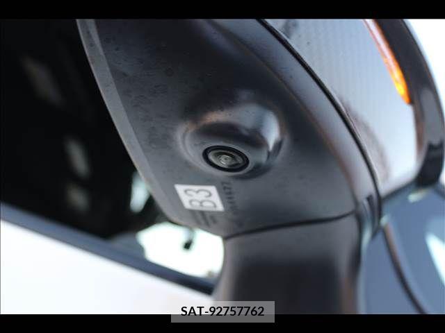 Nissan NOTE 2017-05 305391-24