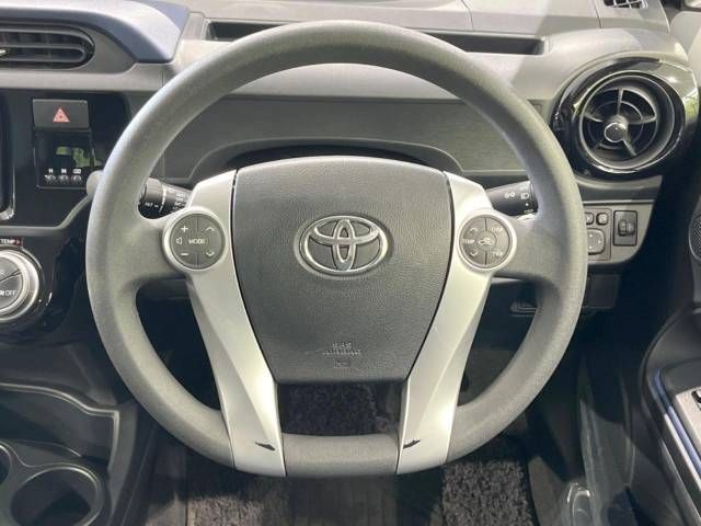 Toyota AQUA 2015-04 180996-11