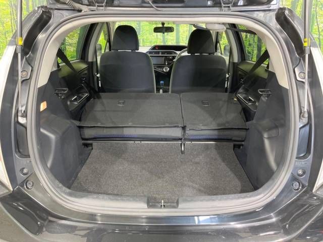 Toyota AQUA 2015-04 180996-10