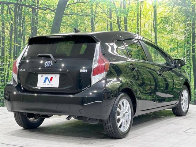 Toyota AQUA 2015-04 180996-17