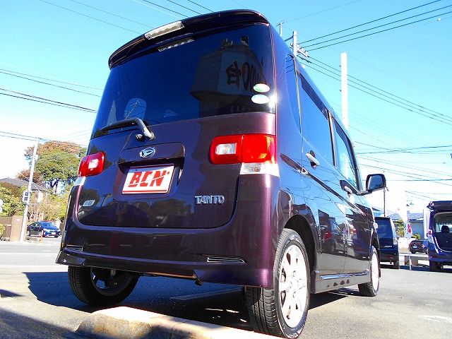 Daihatsu TANTO 2012-07 182868-24