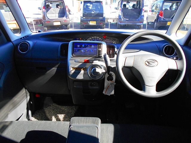 Daihatsu TANTO 2012-07 182868-1