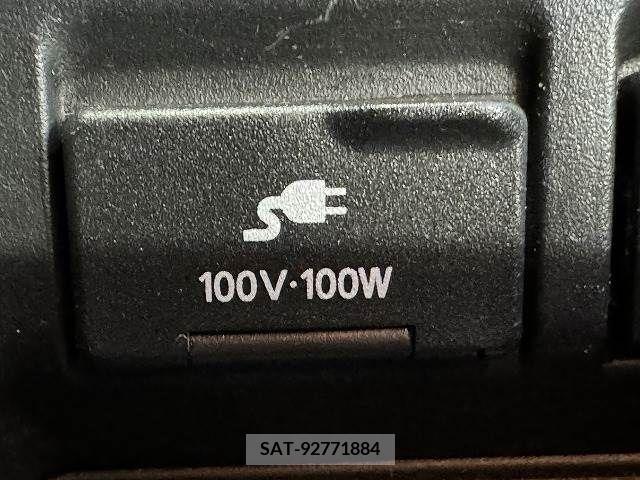 Nissan ELGRAND 2011-06 335308-11