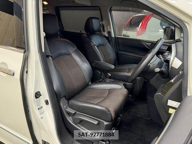 Nissan ELGRAND 2011-06 335308-7