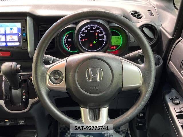 Honda N BOX 2016-09 335153-11