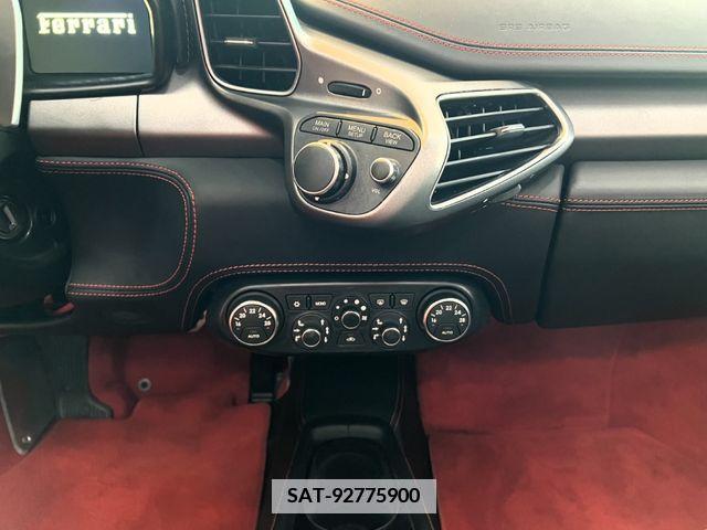 Ferrari 458 Spider 2013-03 351168-16