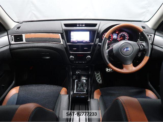 Subaru EXIGA CROSSOVER 2017-04 297543-2