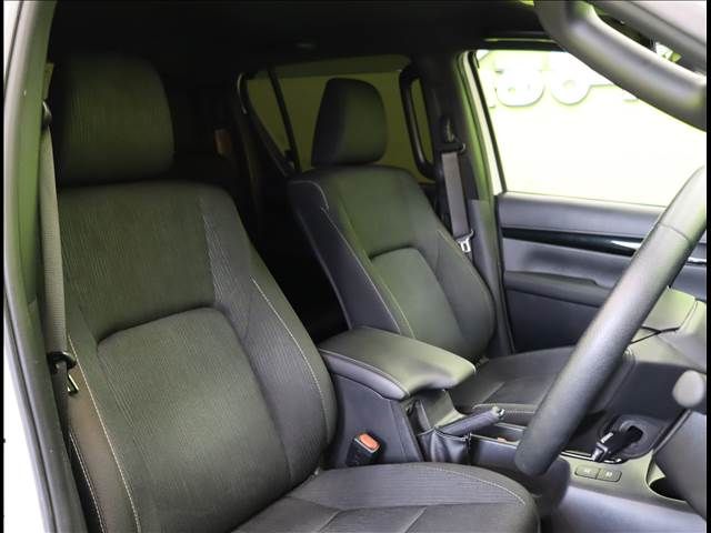 Toyota HILUX 2020-07 182521-18