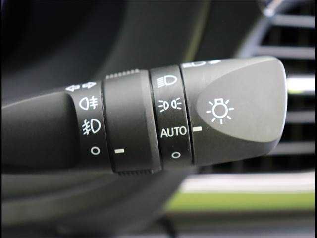 Toyota HILUX 2020-07 182521-29