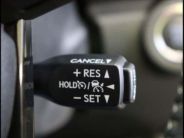 Toyota HILUX 2020-07 182521-9