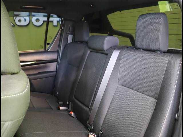 Toyota HILUX 2020-07 182521-24
