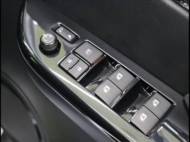 Toyota HILUX 2020-07 182521-15