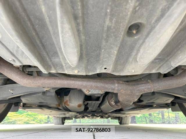 Lexus IS 2009-07 354042-19