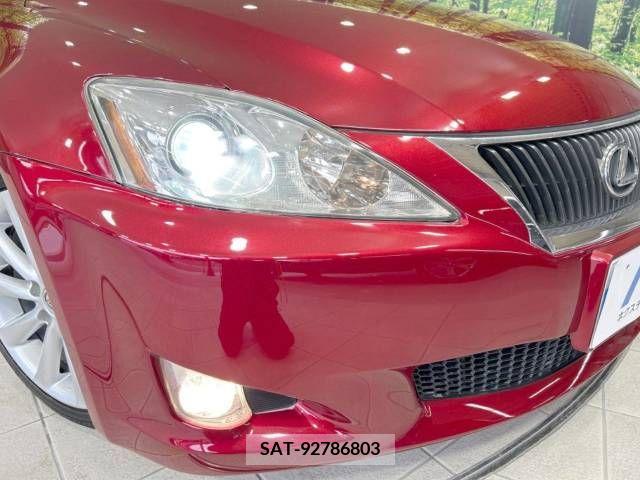 Lexus IS 2009-07 354042-12