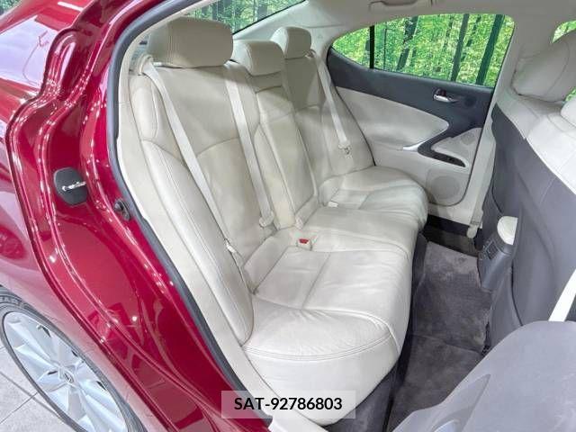 Lexus IS 2009-07 354042-9