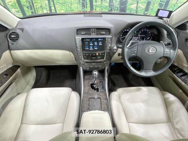 Lexus IS 2009-07 354042-1
