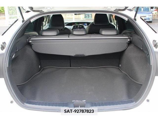 Toyota PRIUS 2019-07 352061-17