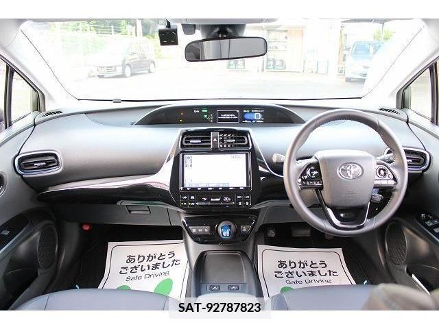 Toyota PRIUS 2019-07 352061-16