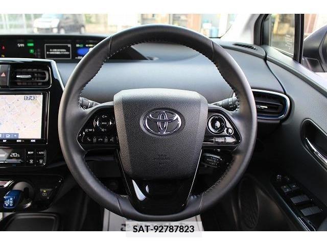 Toyota PRIUS 2019-07 352061-15