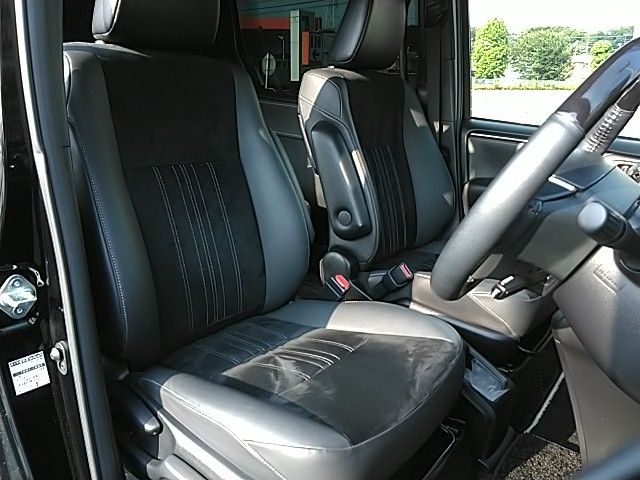 Toyota ESQUIRE 2020-03 10205-8