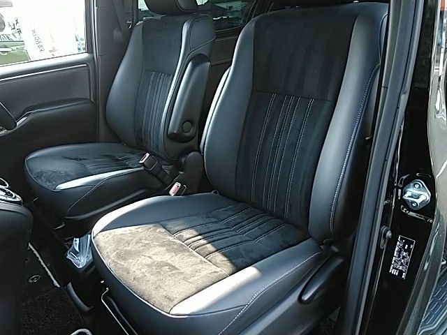 Toyota ESQUIRE 2020-03 10205-9