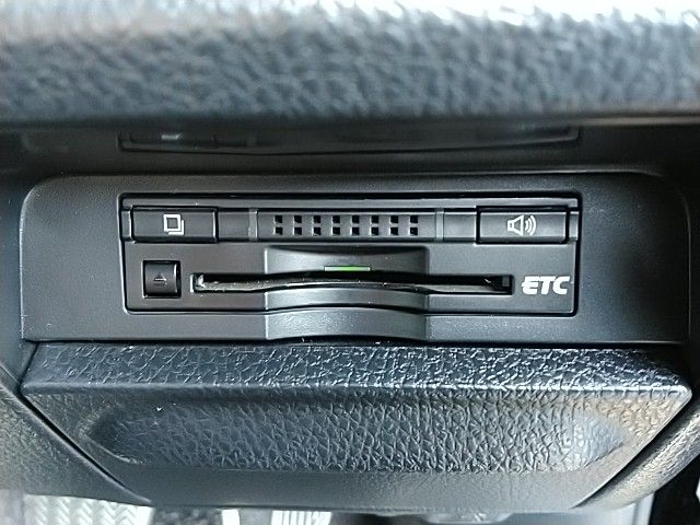 Toyota ESQUIRE 2020-03 10205-3