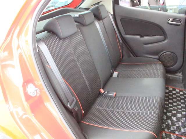 Mazda DEMIO 2014-03 17258-11