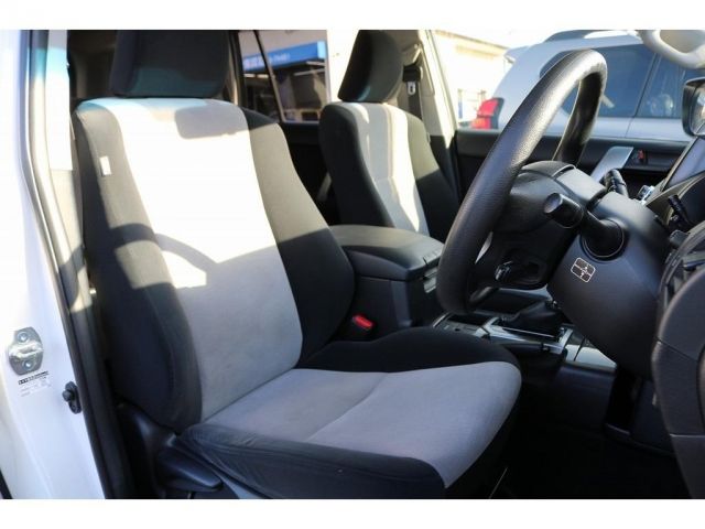 Toyota PRADO 2015-06 189408-6