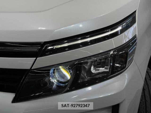 Toyota VOXY 2014-07 216955-12