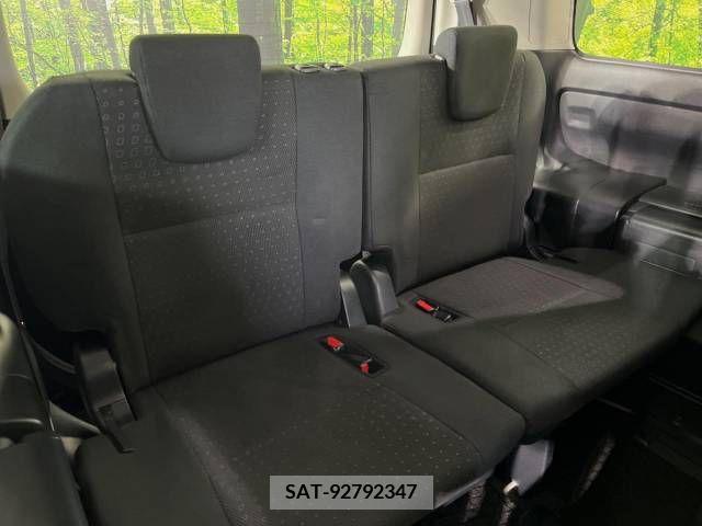 Toyota VOXY 2014-07 216955-9