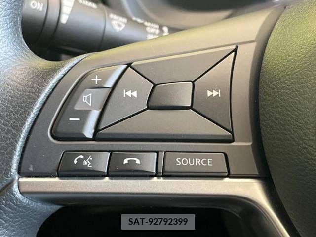 Nissan NOTE 2019-03 330020-5