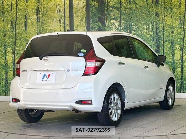 Nissan NOTE 2019-03 330020-17
