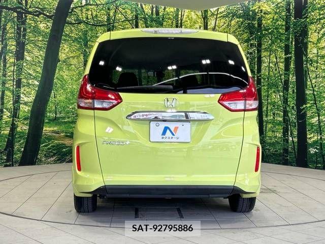 Honda FREED 2017-01 302893-14