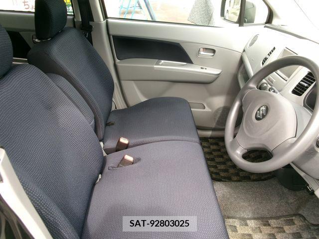 Suzuki WAGON R 2008-11 311568-9