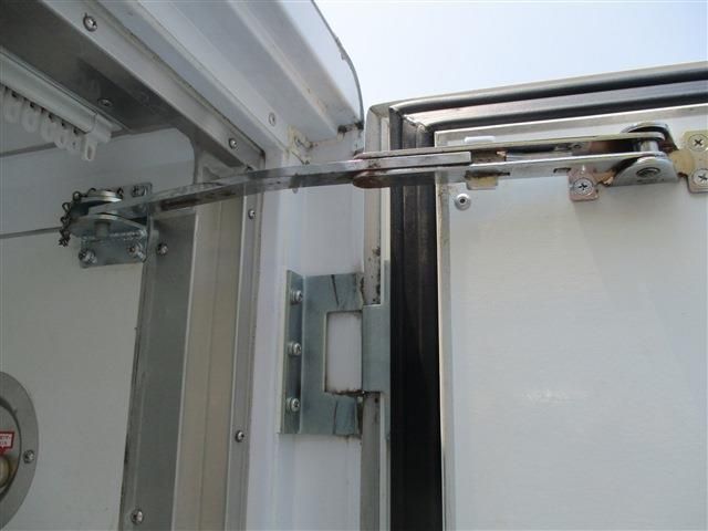 Mazda BONGO TRUCK 2018-02 8623-8