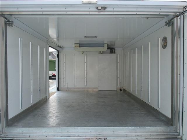 Mazda BONGO TRUCK 2018-02 8623-27
