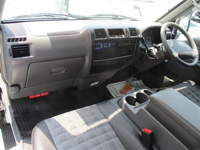Mazda BONGO TRUCK 2018-02 8623-10