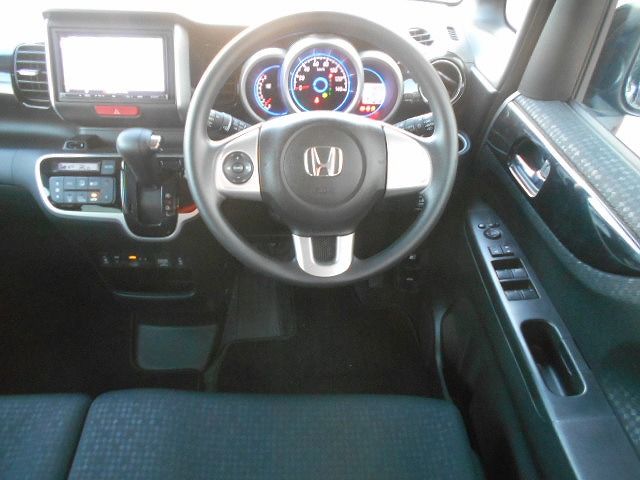 Honda N BOX CUSTOM 2017-07 188468-1