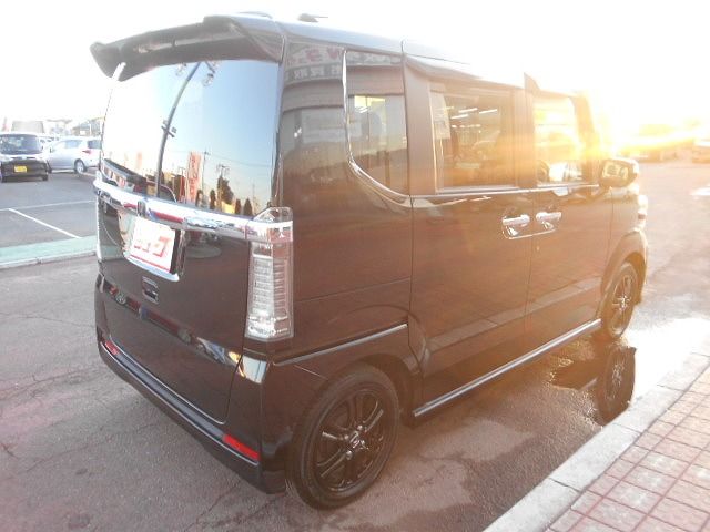 Honda N BOX CUSTOM 2017-07 188468-8