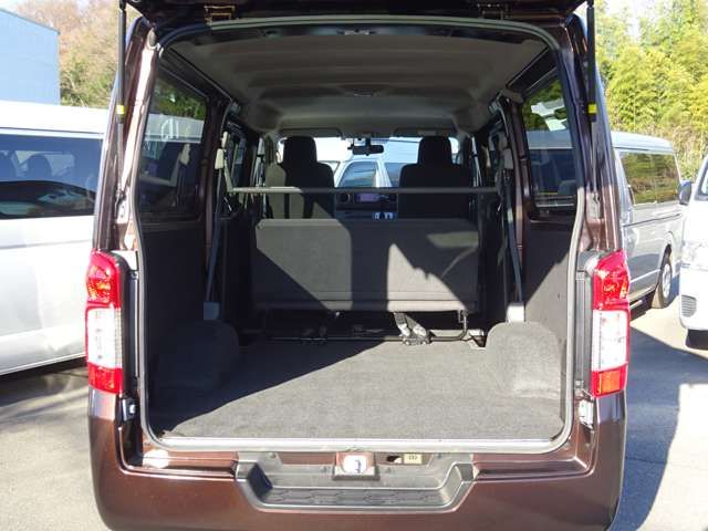 Nissan NV350 Caravan 2019-01 193775-6