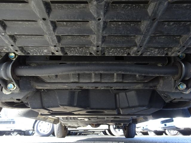 Nissan NV350 Caravan 2019-01 193775-27