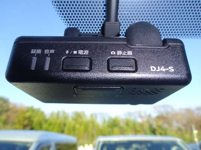 Nissan NV350 Caravan 2019-01 193775-12
