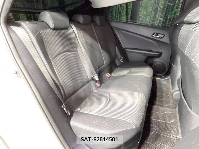 Toyota PRIUS 2017-06 322274-10