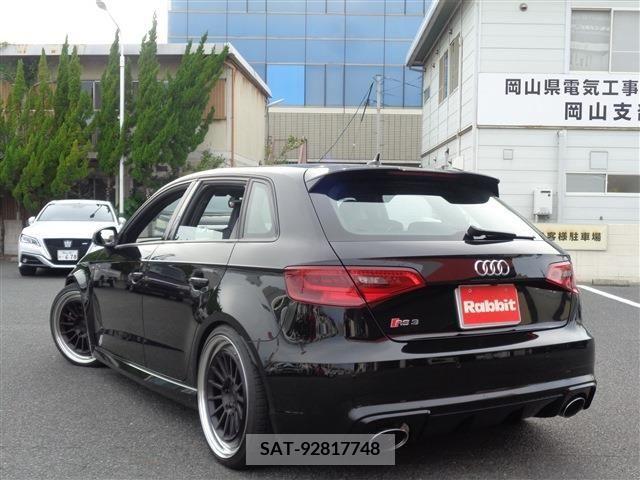 Audi RS3 SPORTBACK 2016-09 320105-10