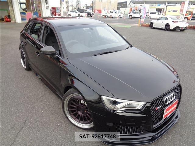 Audi RS3 SPORTBACK 2016-09 320105-1