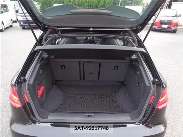 Audi RS3 SPORTBACK 2016-09 320105-14