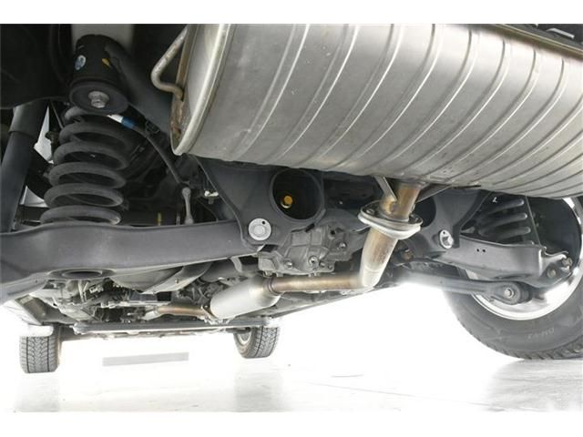 Suzuki ESCUDO 2015-11 27000-11