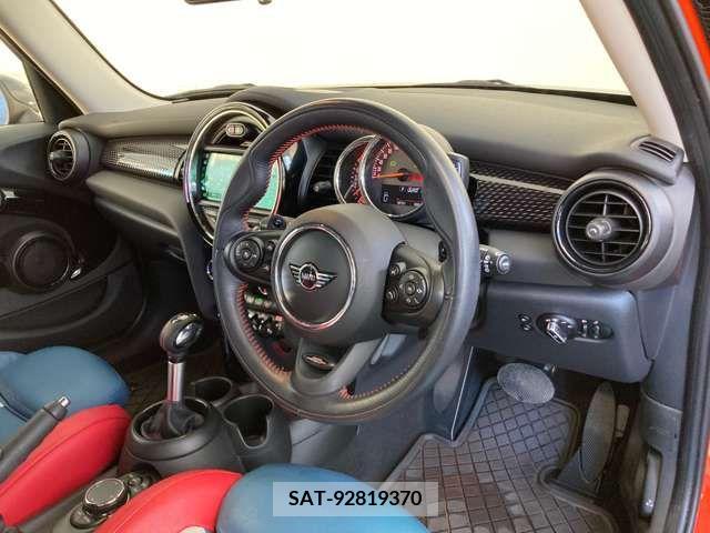 Bmw MINI 2018-11 319900-10