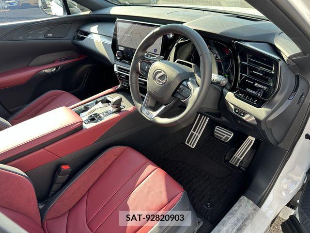 Lexus RX 2024-06 363062-1