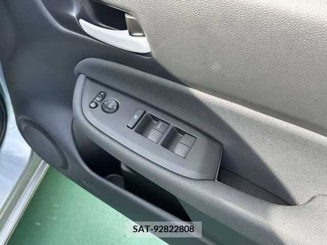 Honda FIT 2022-05 343043-11